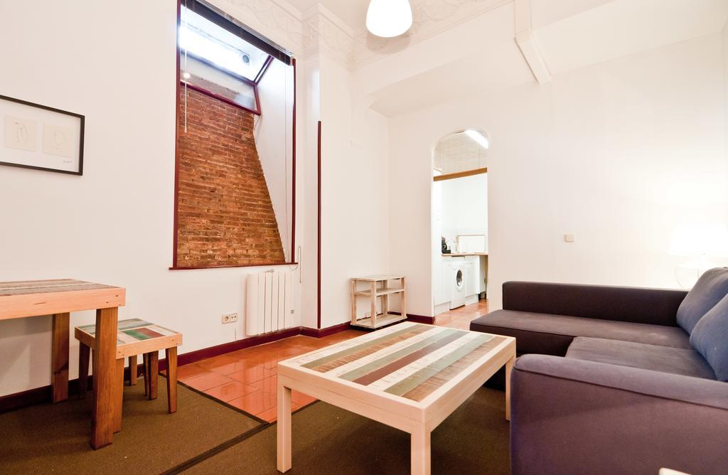 Apartamentos Madrid Retiro 객실 사진
