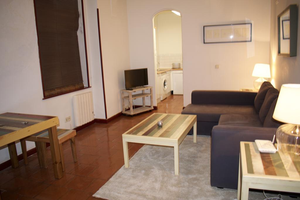 Apartamentos Madrid Retiro 외부 사진