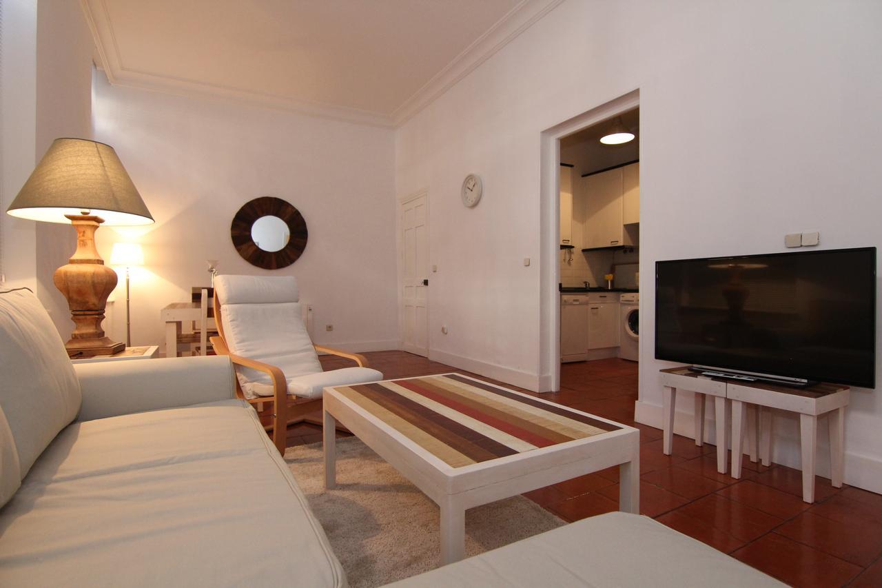 Apartamentos Madrid Retiro 외부 사진