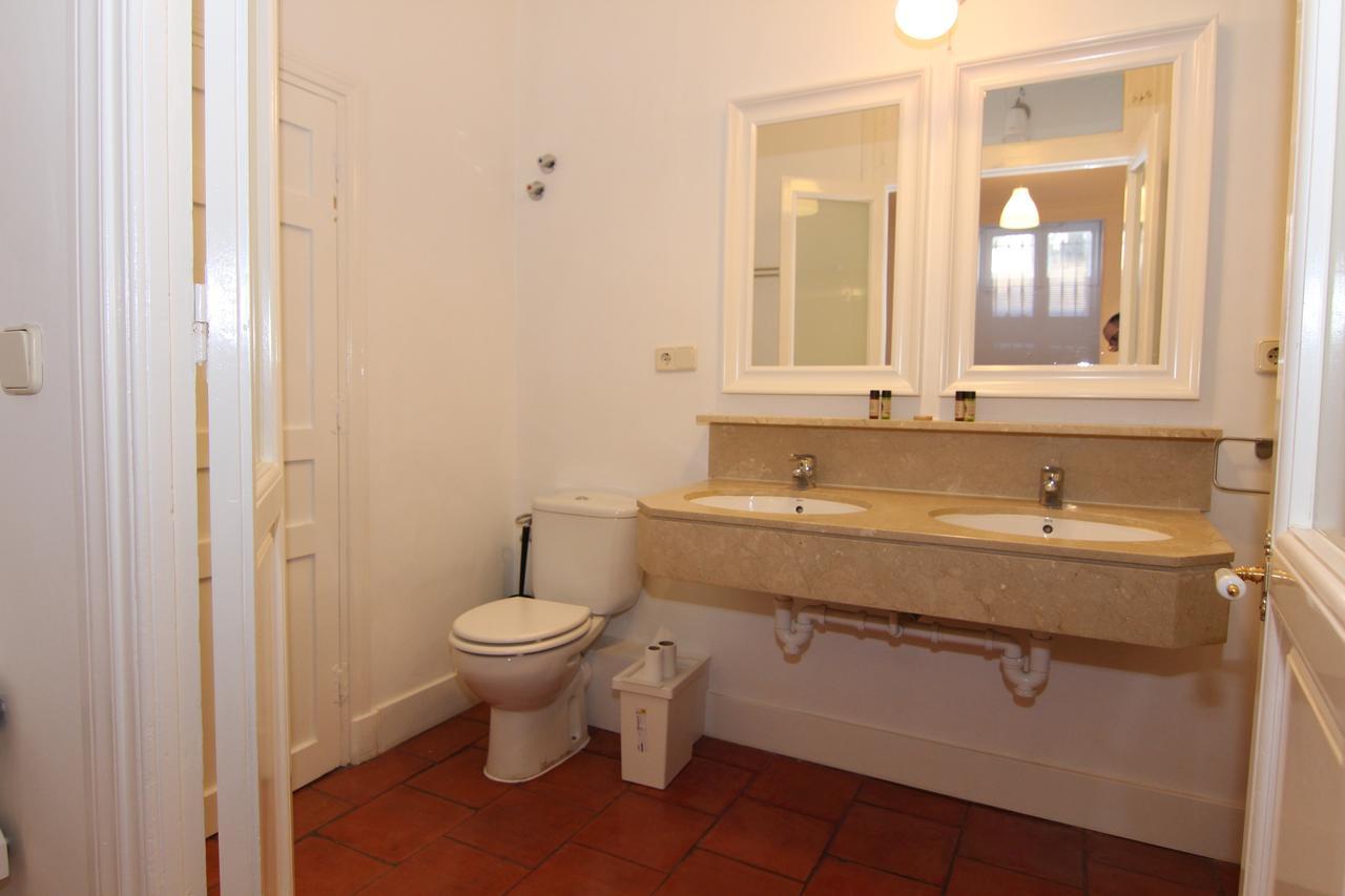 Apartamentos Madrid Retiro 외부 사진